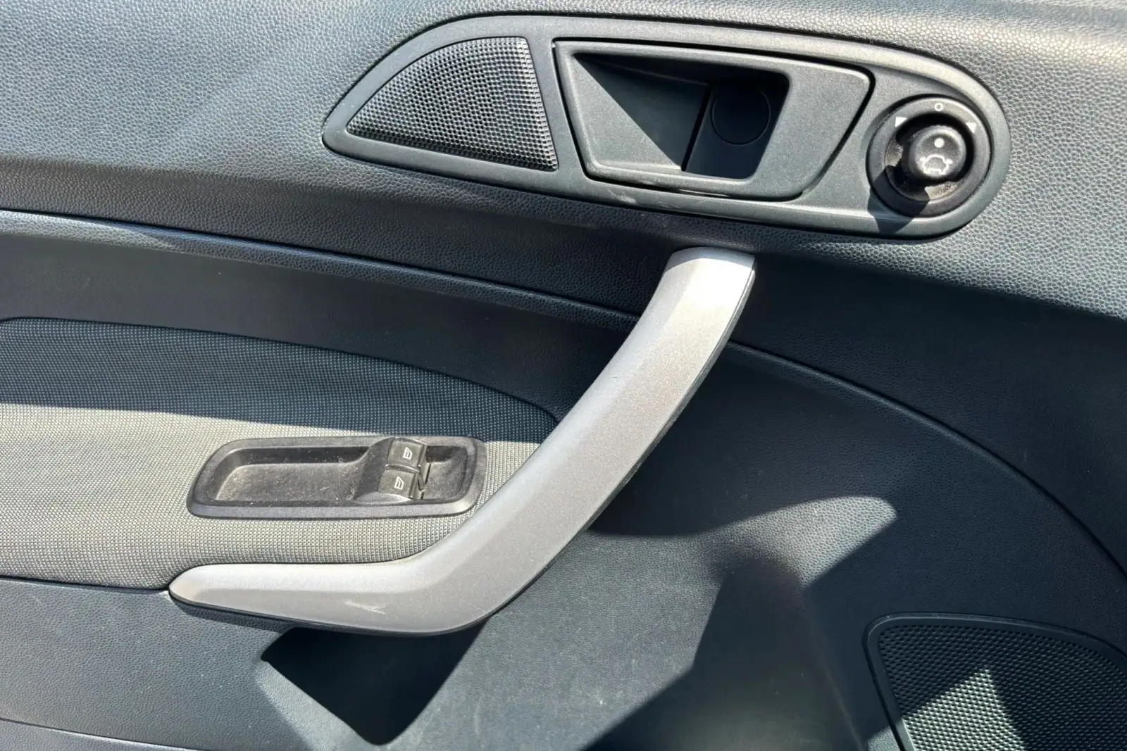 Ford Fiesta, zdjęcie 14 z 15