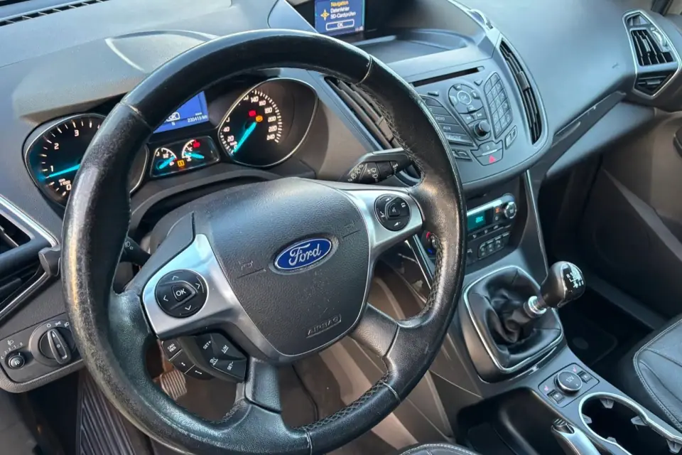 Ford Kuga 2015, фото 4