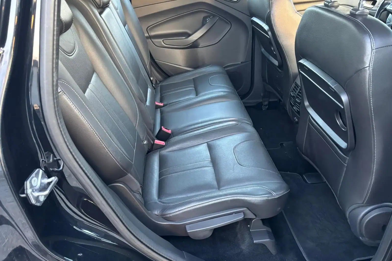 Ford Kuga, фото 14 з 18