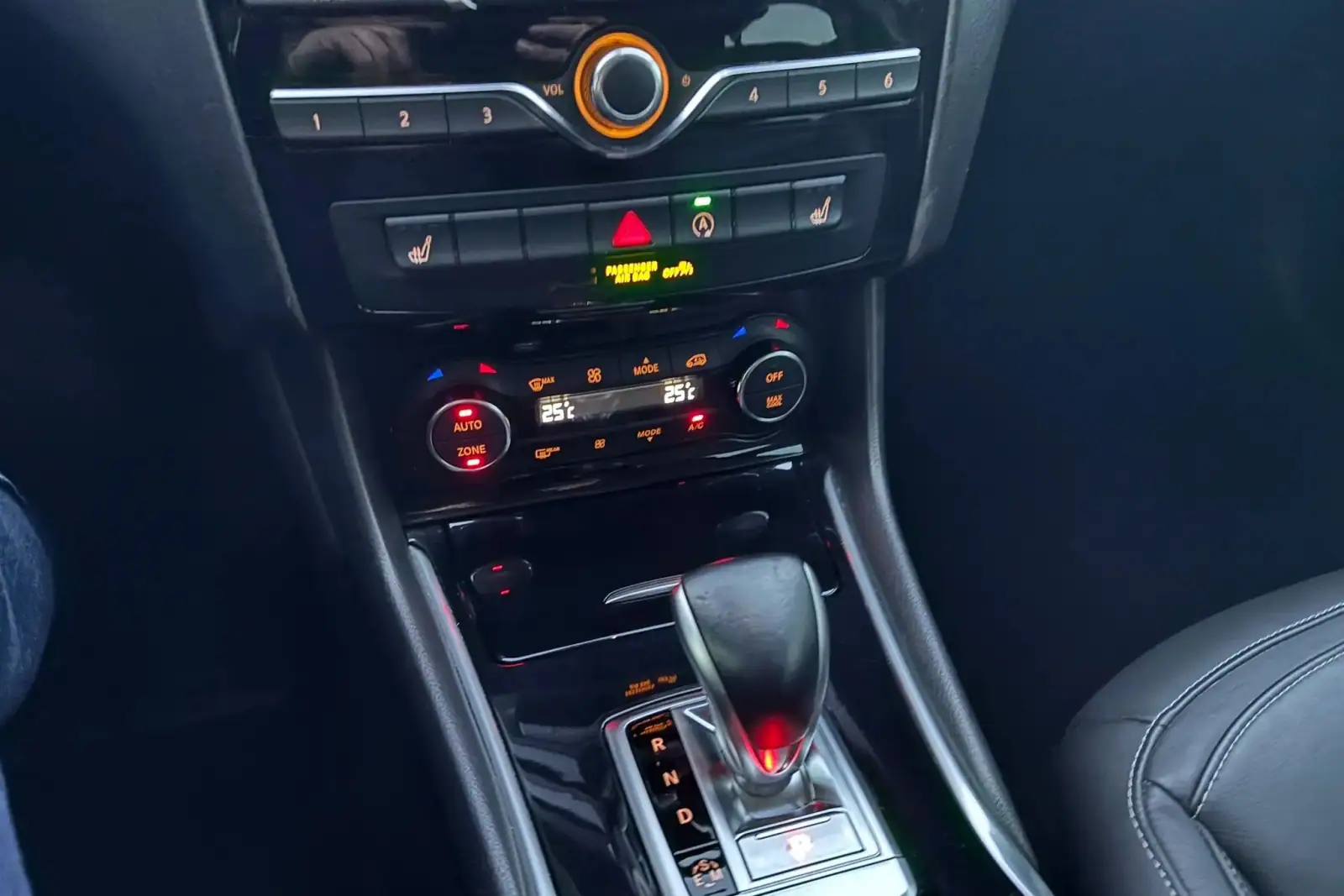 Infiniti QX, zdjęcie 13 z 24