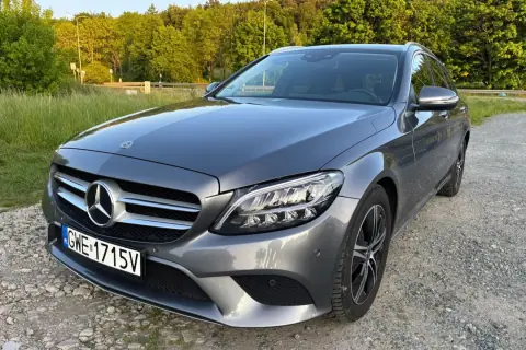 Mercedes-Benz Klasa C 2021