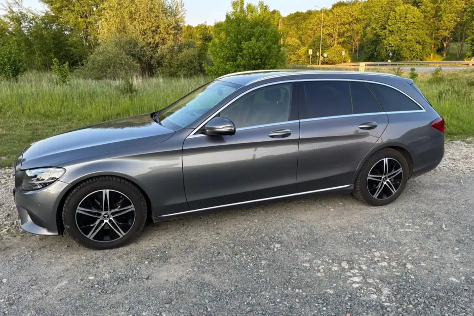 Mercedes-Benz Klasa C 2021, photo 3